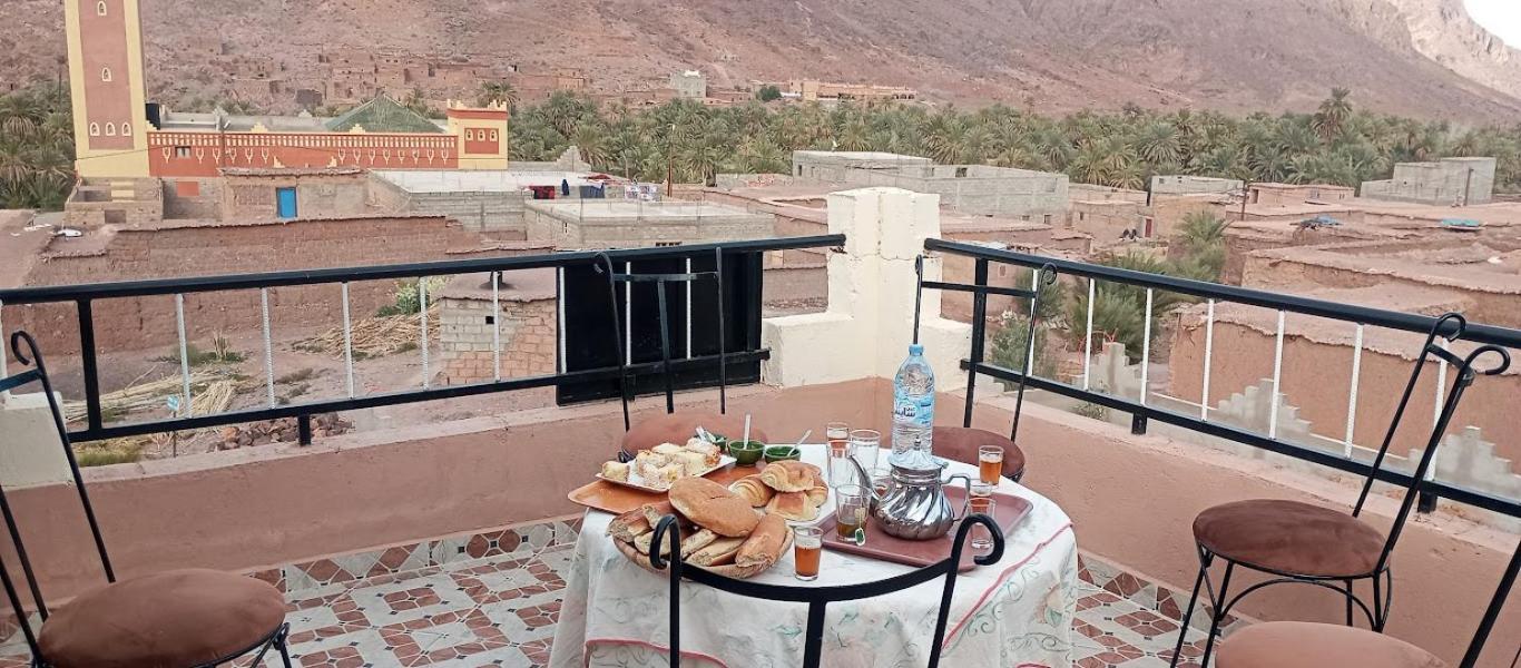 Auberge Restaurant Tissili " Oasis De Fint" ภายนอก รูปภาพ